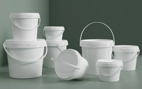 Des seaux de jouets en plastique légers, personnalisables et durables