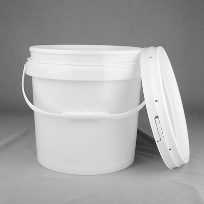 Les couleurs de variété peignent le seau en plastique 10L avec la poignée