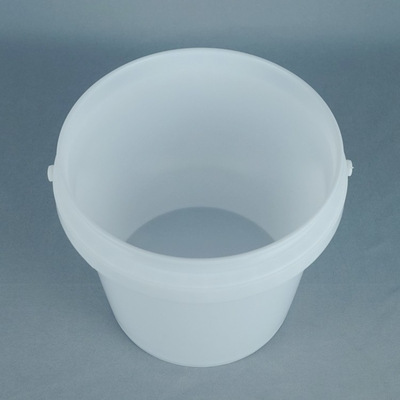 Bouteilles de jouets en plastique légères et robustes de 0,2 à 200 litres de capacité Blanc ou autre couleur disponible