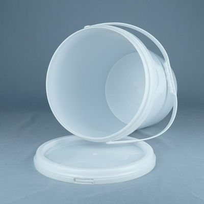 Des bouteilles en plastique résistant aux UV pour les applications industrielles