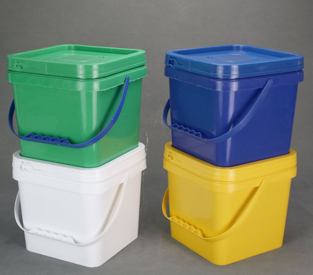 Contenants de stockage en plastique de qualité alimentaire imperméables à la fuite avec couvercles résistants aux UV recyclables