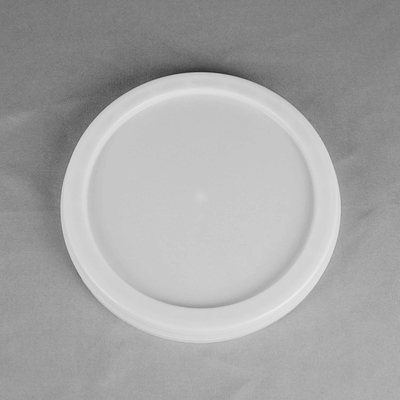 Un seau de peinture en plastique blanc imperméable de 2 kg