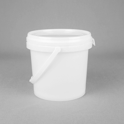 Seau de peinture en plastique résistant à la rouille UV avec tuyau de coulée