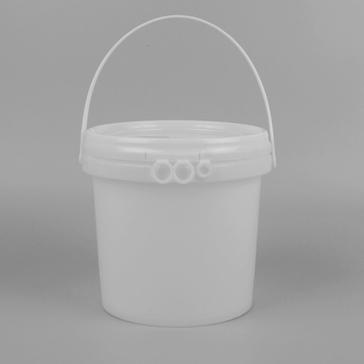 Seau 2L en plastique de petite capacité avec le couvercle et la poignée