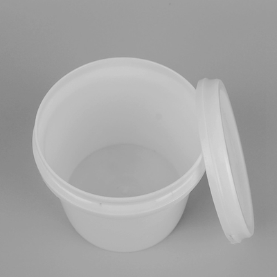 Des seaux en plastique de 5 gallons avec qualité alimentaire et résistant aux UV