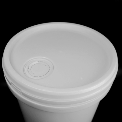 Seaux en plastique blancs de 5 gallons avec résistant UV et la poignée