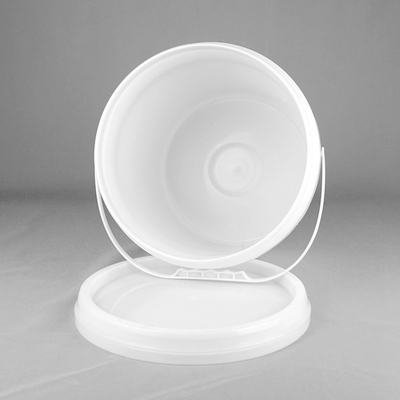 Seau en plastique rond vide de 10 litres seau en plastique de 3 gallons avec le couvercle