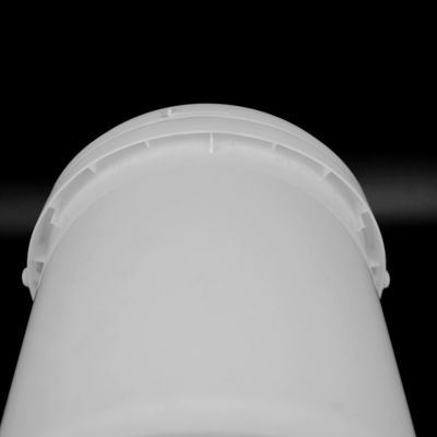 Seau de conditionnement en plastique de 5 litres avec le couvercle et la poignée pour la nourriture