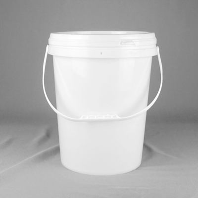 Seau blanc de peinture de plastique de polypropylène de 4 gallons avec le couvercle
