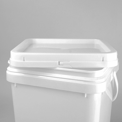 Seau en plastique de place de catégorie comestible 5 gallons 20 litres avec le couvercle et la poignée