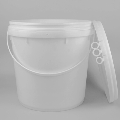 Le seau blanc 20L de lubrifiant de 5 gallons peignent le seau pour l'huile de lubrification
