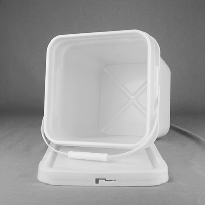 Options d'impression pour le transfert thermique IML dans des seaux en plastique carrés et l'impression à écran