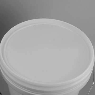 Le seau en plastique rond blanc FDA a certifié la capacité Depand sur la demande de clients