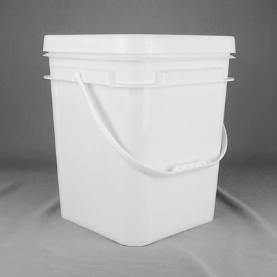 Consultez un récipient en plastique carré de 1,2 kg adapté à diverses industries