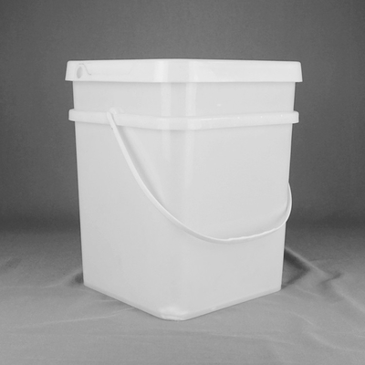 seau carré résistant du polypropylène 18L avec la poignée et la couverture