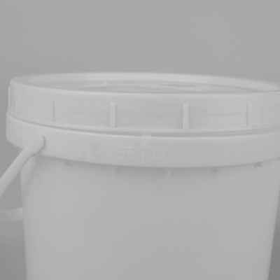 Seaux en plastique de sable de l'accueil 8L d'ODM d'OEM les petits arrosent le seau de stockage avec le couvercle de vis