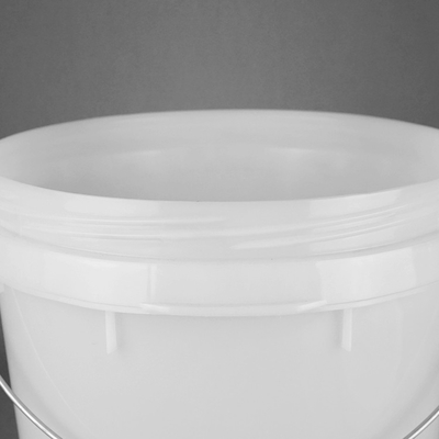 Seau en plastique 25L de peinture de 7 gallons avec la poignée