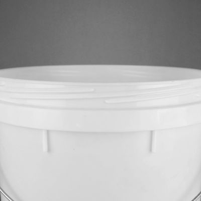 Seau blanc en plastique rond du seau 25L de peinture