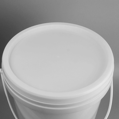 Seau en plastique vide rond blanc de peinture de 20 litres pour la peinture