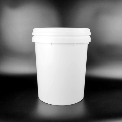 Certification ISO9001 seau de lubrifiant de 20 litres avec le couvercle de bec